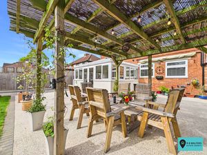 Patio- click for photo gallery